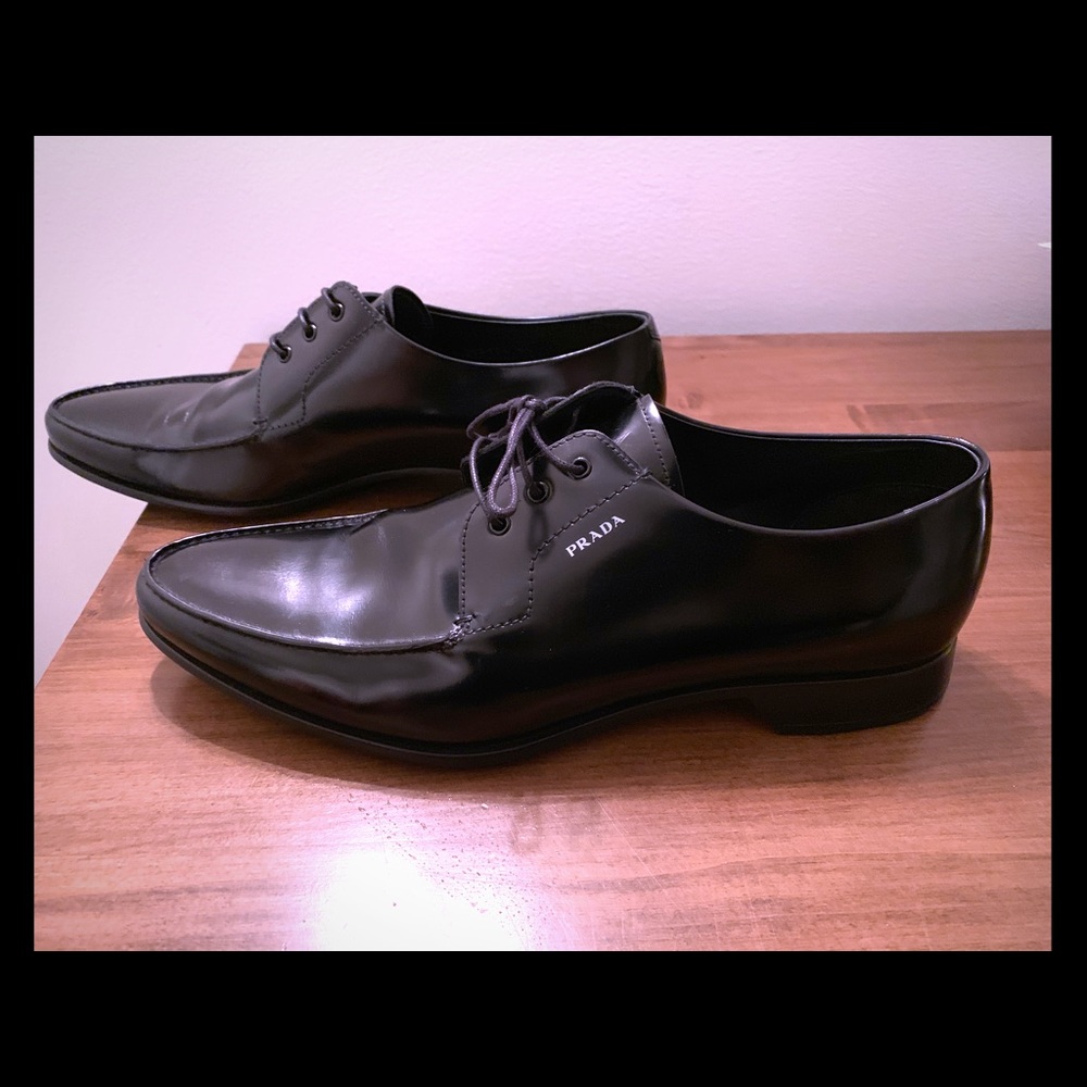 Prada Leather Oxford Dress Shoe 8.5 (Prada Size)